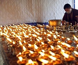 Rare rescues as China quake toll passes 2,000