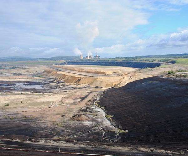 Australian mining giants back net-zero target