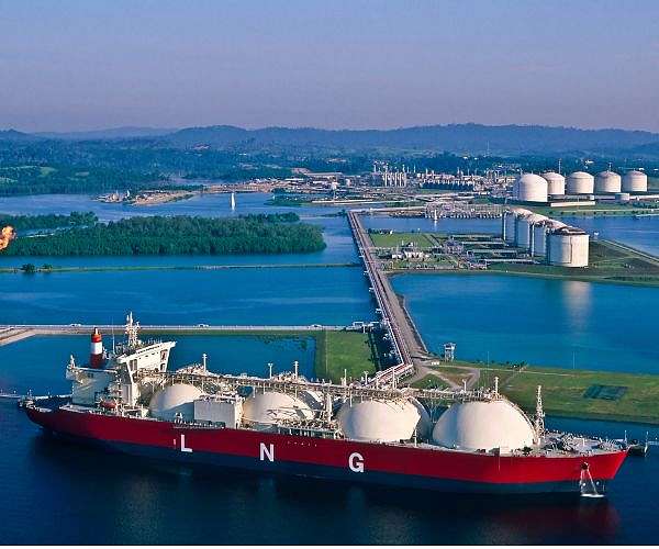 Senator decries Biden administration 'hostility' toward LNG industry