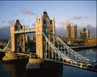 British growth sinks as calls mount for global regulation