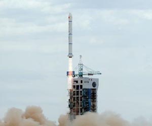 Chinese orbiter fails to enter designated orbit due to rocket malfunction