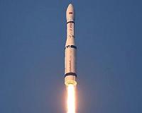 China's new carrier rocket succeeds in 1st trip