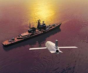 Lockheed Martin Completes First LRASM Air-Launch Flight Test
