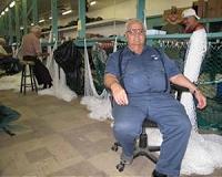 Reeling states leave jobless Americans waiting for help