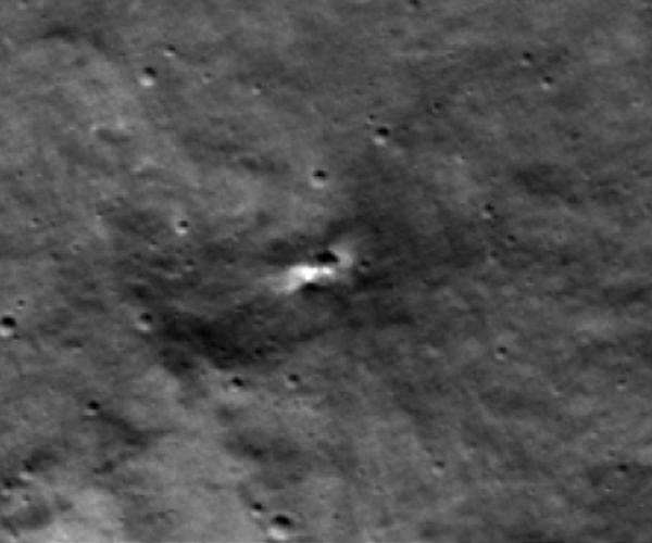 NASA's LRO observes crater likely from Luna 25 impact