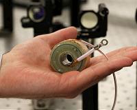 New tabletop instrument tests electron mobility for next-gen electronics