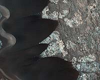Scientists examine effects of wind on Mars