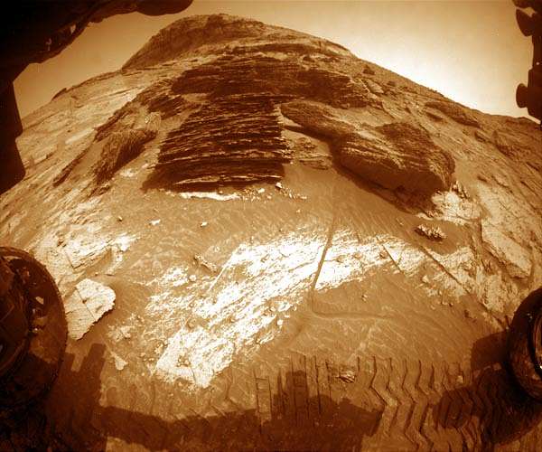 Sol 3361: Keeping the Dog Leashed