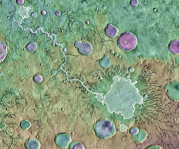 Lake breach flooding played big role in Martian geography