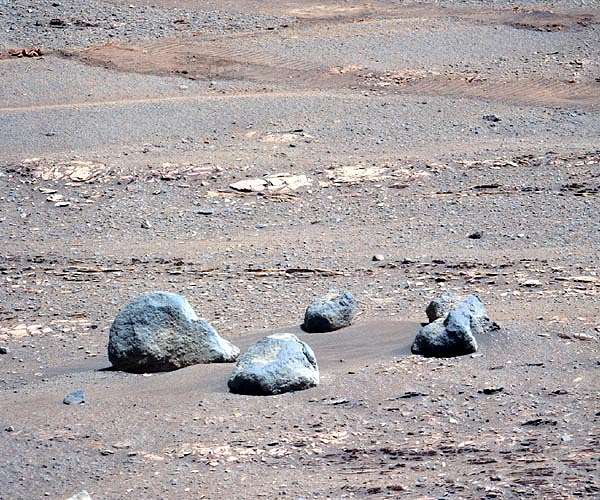 NASA study seeks to understand impact effects on Mars rocks