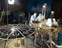 NASA Spacecraft Fine Tunes Course For Mars Landing