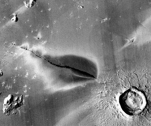 Volcanoes on Mars could be active, raise possibility of recent habitable conditions