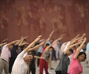 Wary Chinese will complicate huge census effort: official