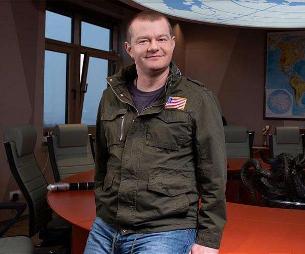 US Govt orders Polyakov to sell entire Firefly Aerospace stake