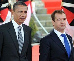 Medvedev threatens missile deployment on EU borders