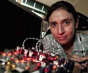 Rice breakthrough could double wireless capacity with no new towers