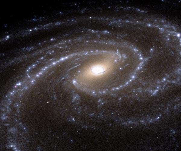 Miniature chip spectrometer opens new window on the universe