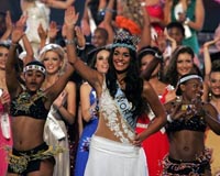Miss World opens with African drums, legal drama
