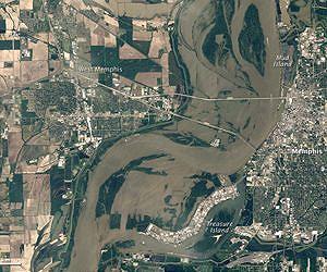 Historic US flooding turns deadly