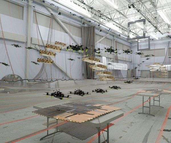 New algorithm keeps drones from colliding in midair