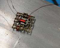Tiny motor can 'walk' to carry out tasks