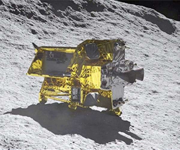 Japan Moon probe put to sleep again