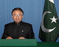 Musharraf resigns as Pakistan president