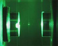 Nanoscale light-emitting device has big profile
