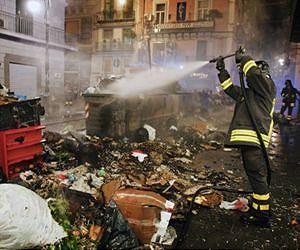 Waste piles cleared from central Naples