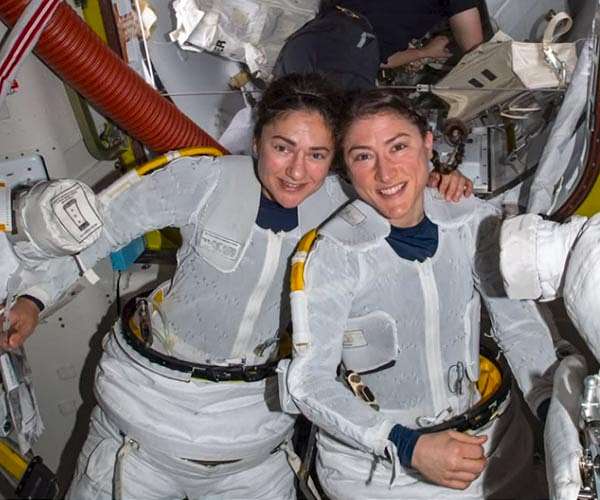 Astronaut sinus troubles common in spaceflight Houston study finds