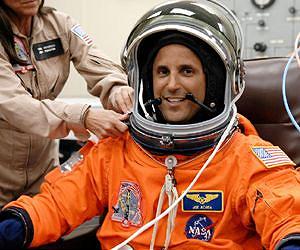 Congress Approves Bill Supporting Human Space Exploration