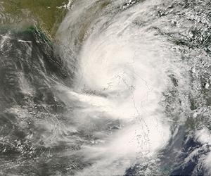 Supercomputer Reproduces A Cyclone's Birth
