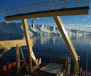 Ocean currents speed melting of Antarctic ice