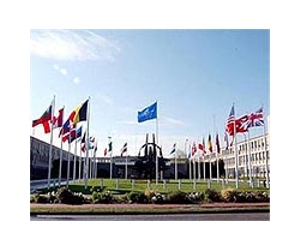 NATO plans slimline military command