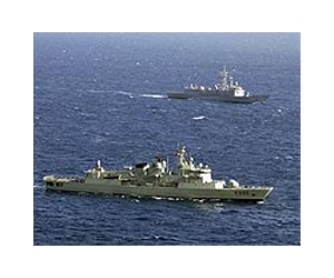 Indian warship foils Somali pirate attack: navy
