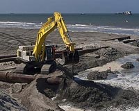 Dutch build more dunes against rising seas