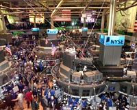 Wall Street traders try to make sense of topsy-turvy week