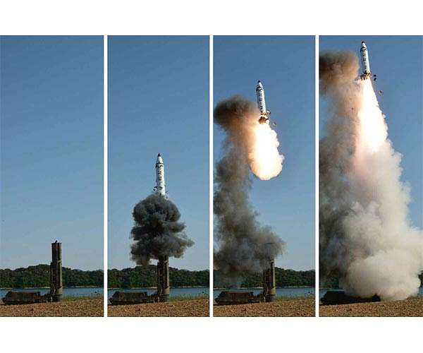 N.Korea test-fires missiles as part of mock 'nuclear attack'