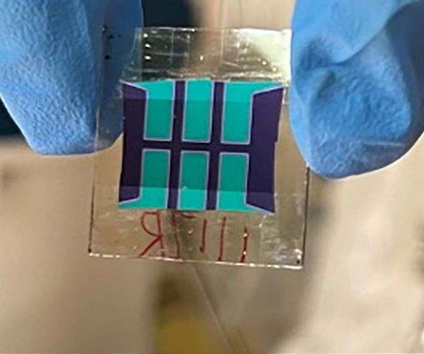 Bifacial CuInSe2 solar cells achieve record efficiency on transparent substrates