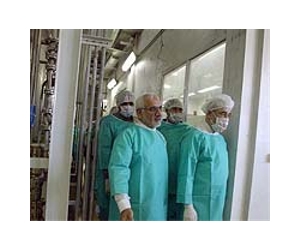 Iran announces nuclear talks, open to 'authentic' US meet