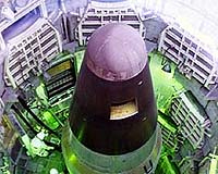 Americans, Russians favor steep nuclear arms cuts: poll