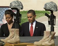 Obama praises 'fallen heroes,' touts end of Mid East wars