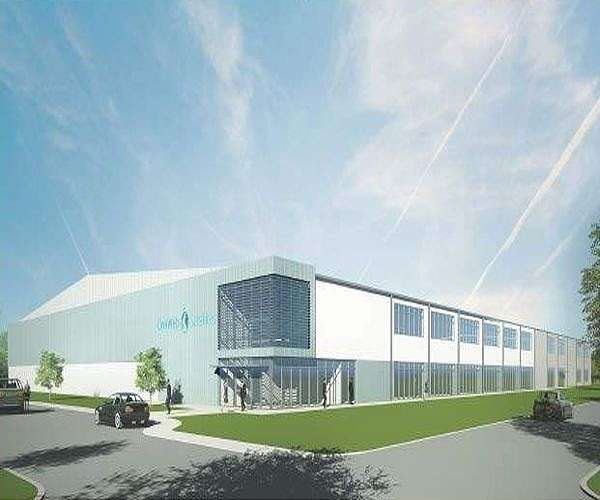 UK's OneWeb resumes satellite production after bankruptcy