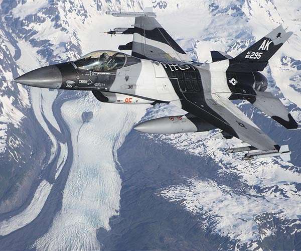 US approves F-16 training, parts to Ukraine