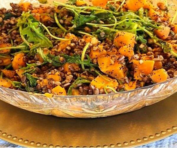 Designing the 'perfect' meal to feed long-term space travelers