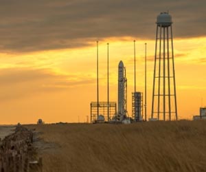 Space weather forces Orbital to postpone cargo launch