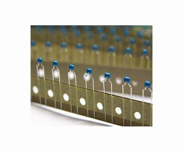New approaches for perovskite-based ferroelectric ceramics in energy storage