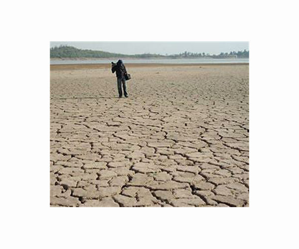 Extreme temperatures compound poverty in Pakistan's hottest city