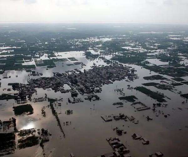 Engineers breach Pakistan lake as flood misery grows for millions