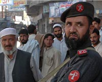 US aid to Pakistan splits army, government